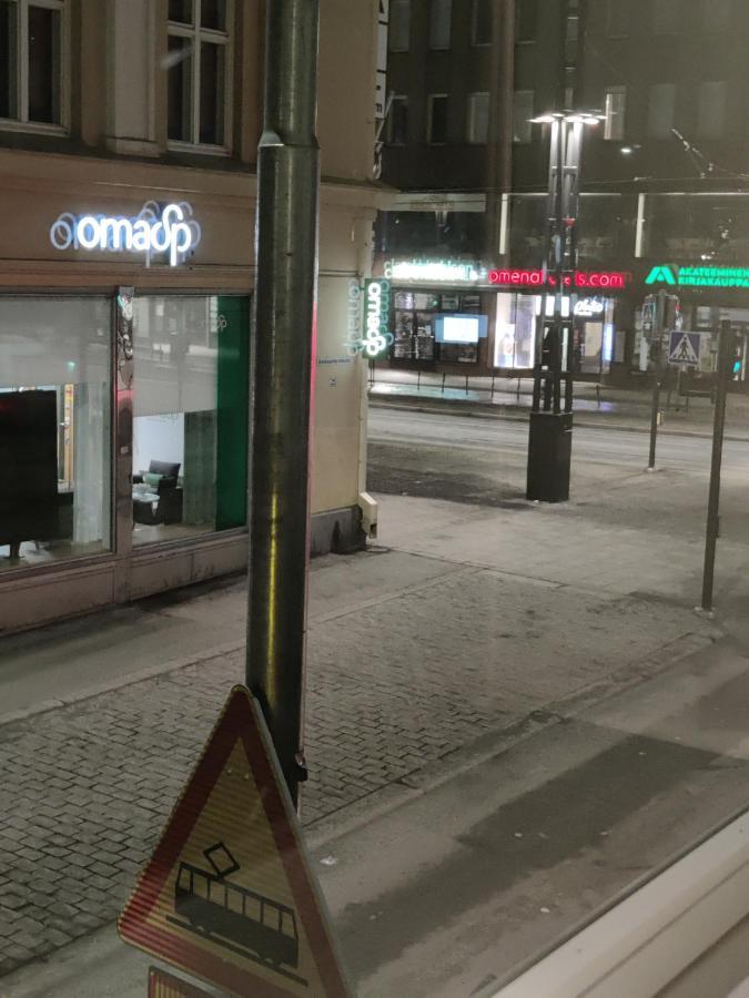 Alexi Apartments - Newly Renovated Apt In The Heart Of The City Near To Railway Station And Nokia Arena Tampere Exterior foto