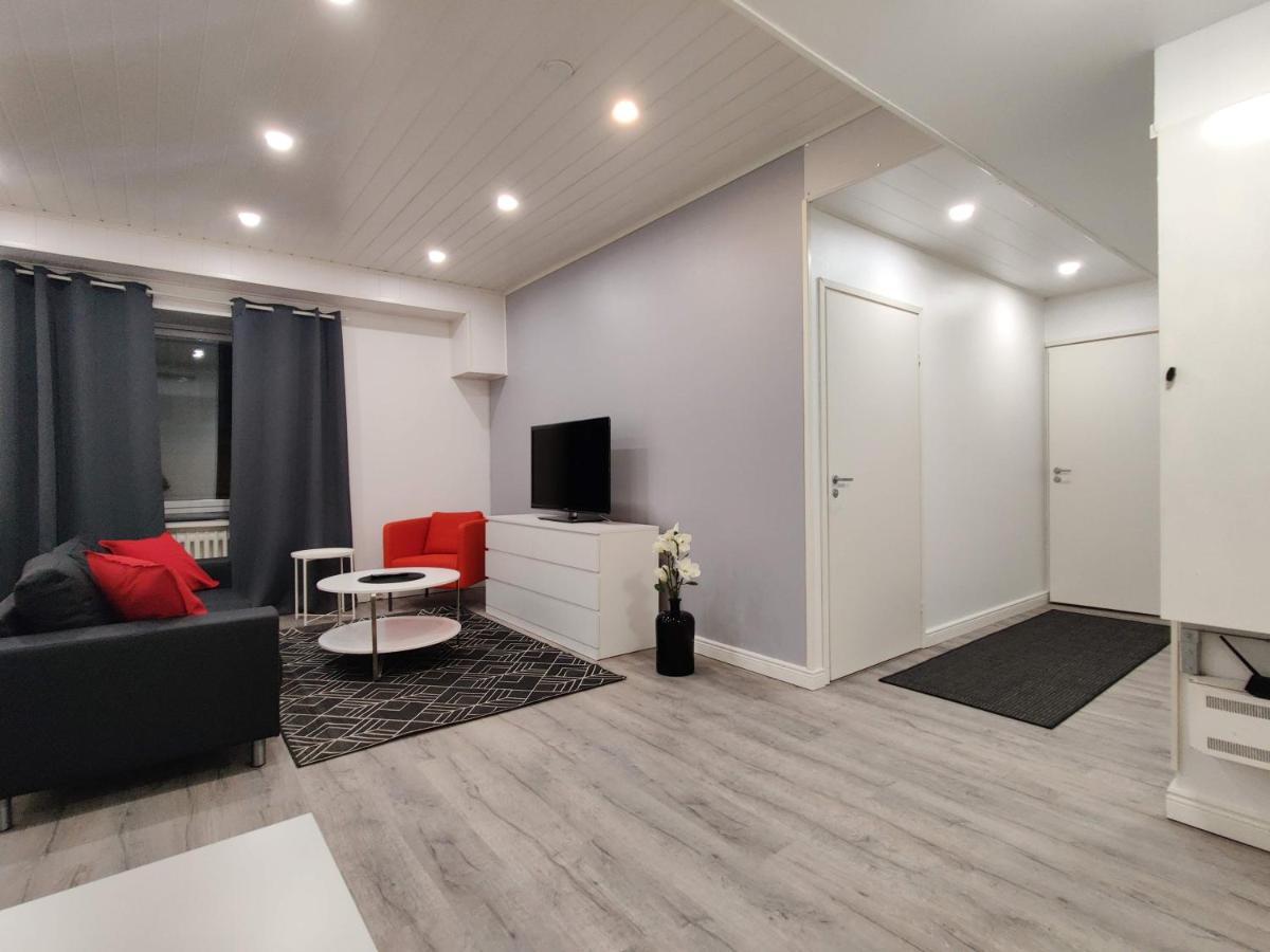 Alexi Apartments - Newly Renovated Apt In The Heart Of The City Near To Railway Station And Nokia Arena Tampere Exterior foto